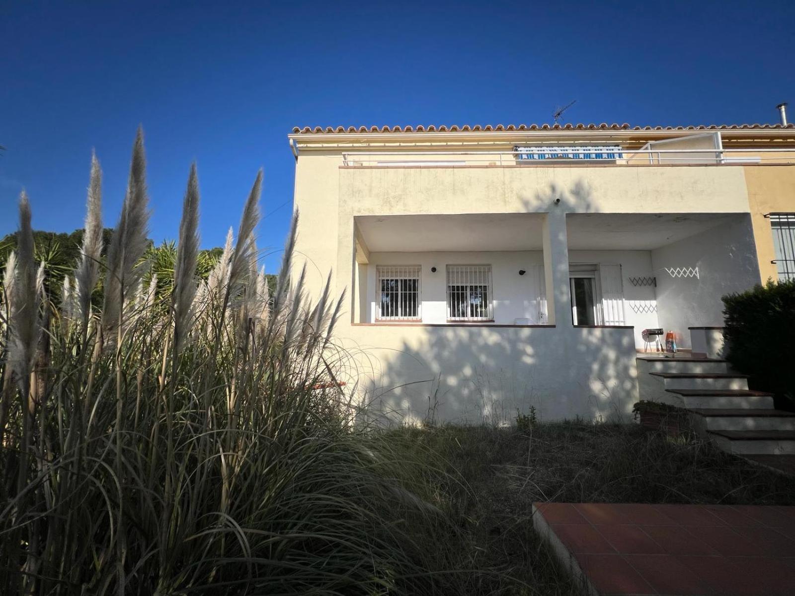 Casa Buckingham 27B Apartment Torroella De Montgri Exterior photo